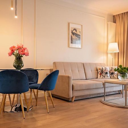 Mennica Residence - Grzybowska 43A Warsaw Ngoại thất bức ảnh