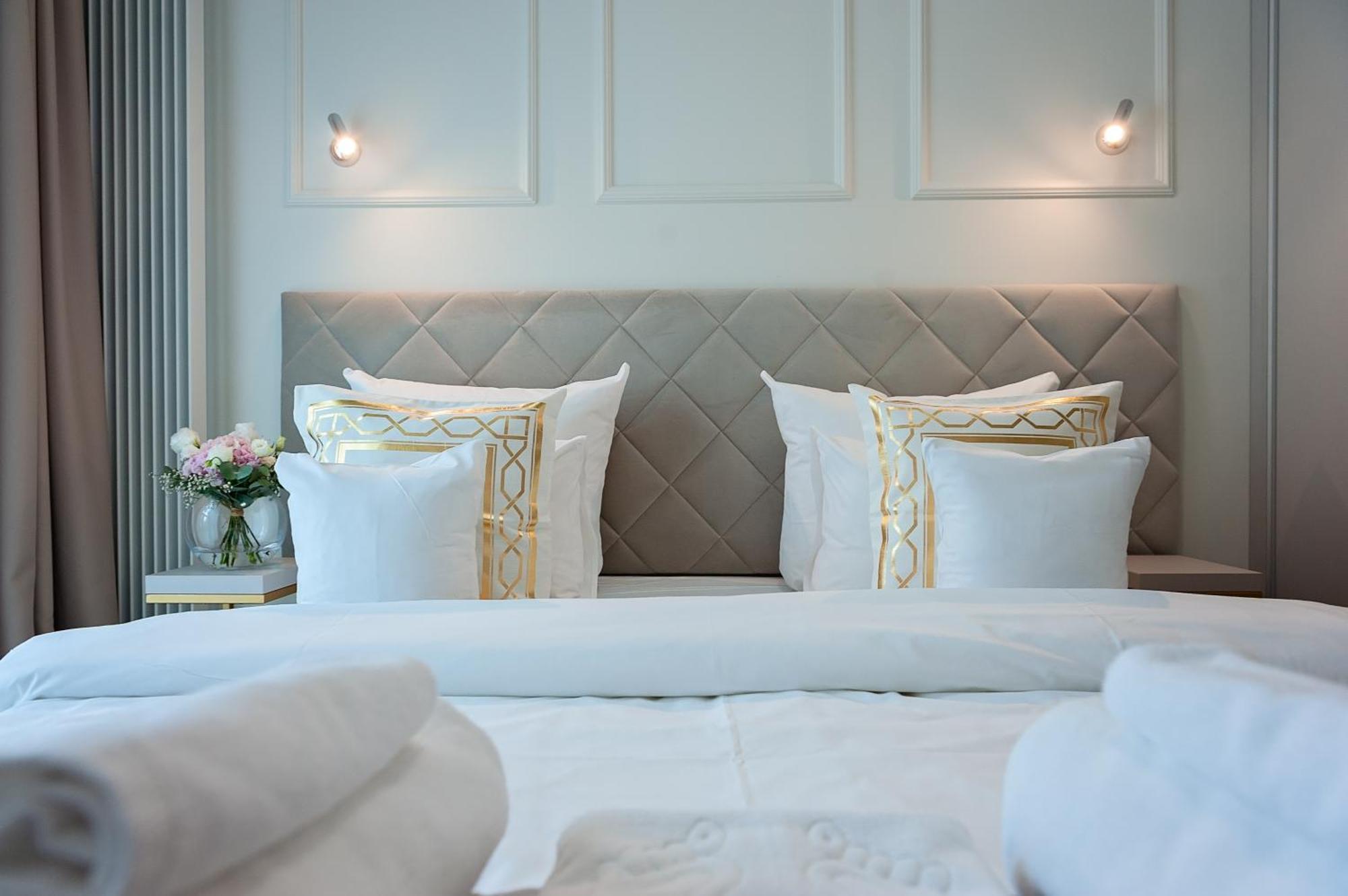 Mennica Residence - Grzybowska 43A Warsaw Ngoại thất bức ảnh
