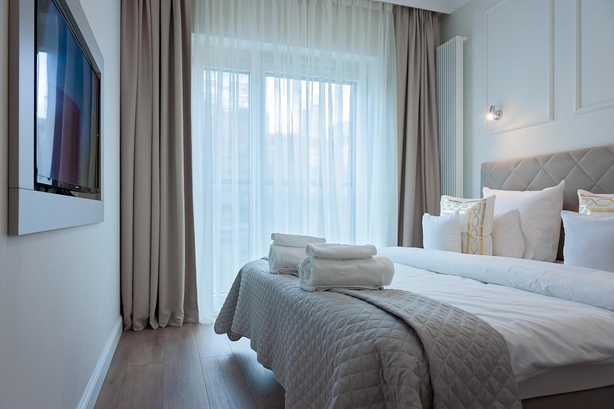 Mennica Residence - Grzybowska 43A Warsaw Ngoại thất bức ảnh