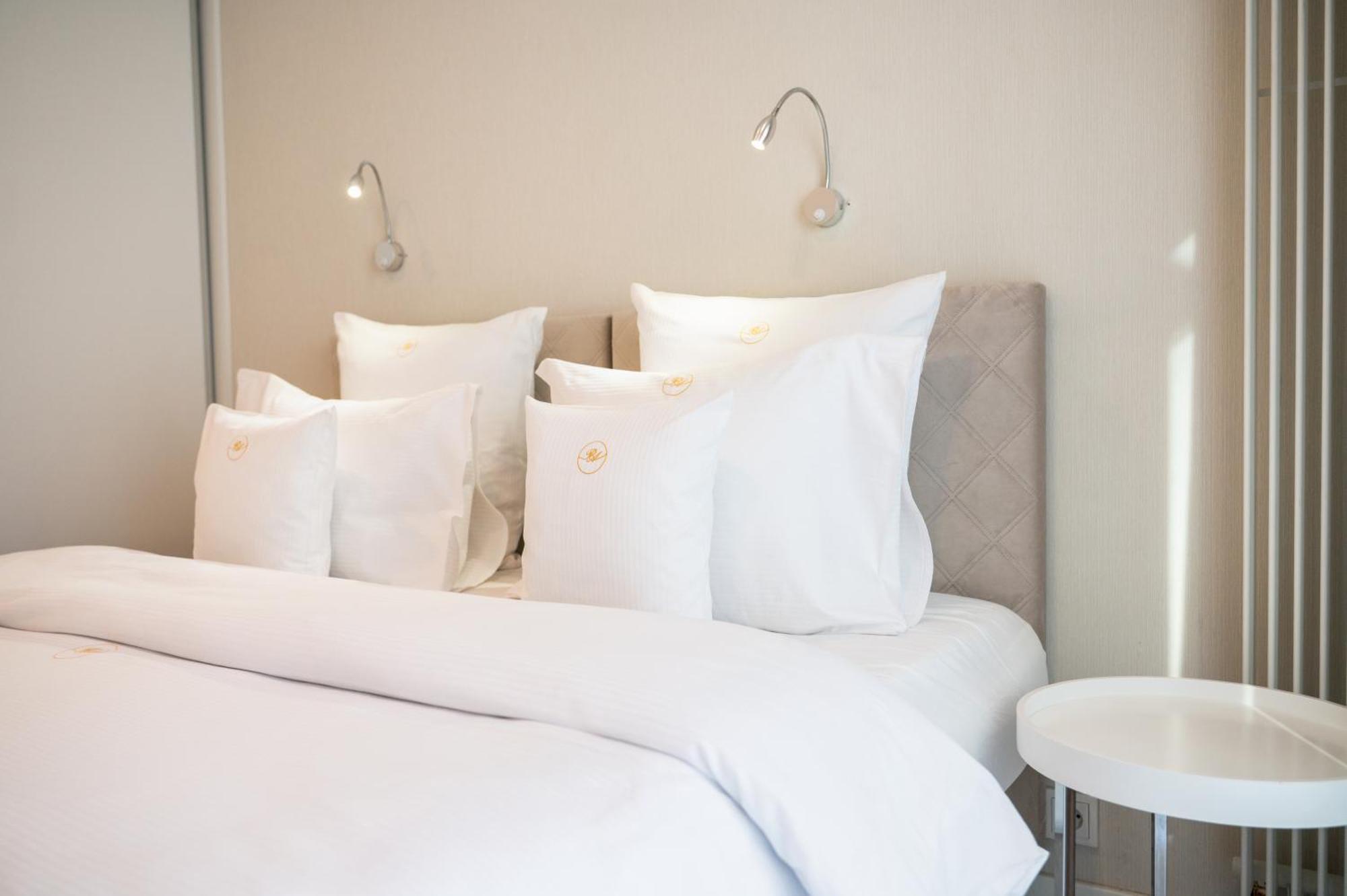 Mennica Residence - Grzybowska 43A Warsaw Ngoại thất bức ảnh