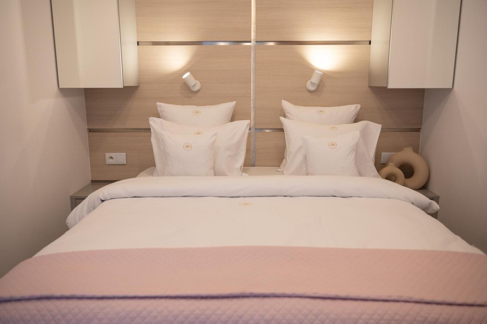 Mennica Residence - Grzybowska 43A Warsaw Ngoại thất bức ảnh